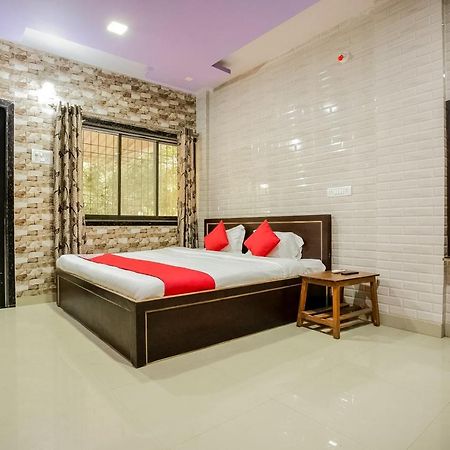 Oyo 63030 Mhatre Farm & Resort Chinchani Екстер'єр фото